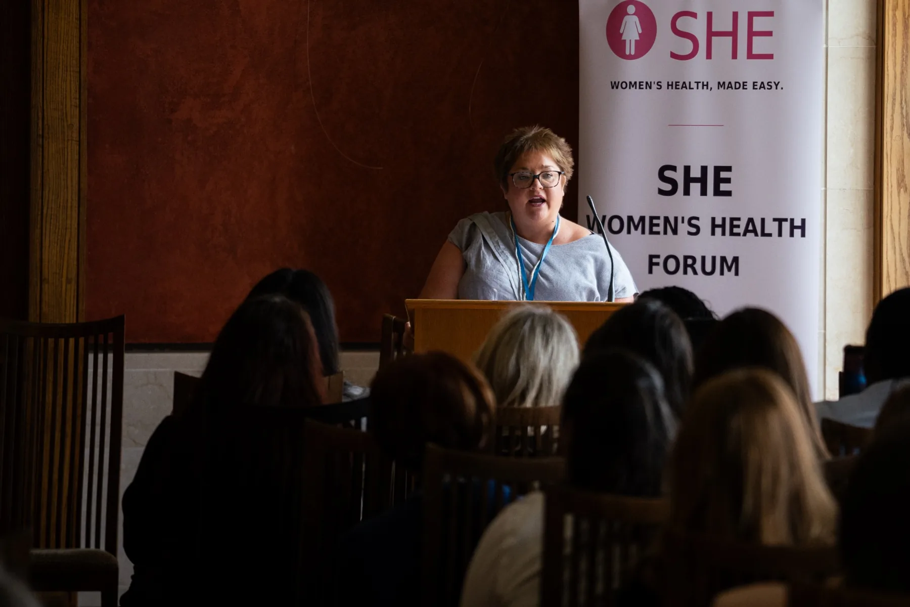Speaker at the Forum lectern